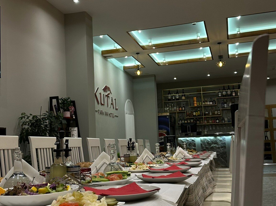 Kutal  Park Inn Restaurant