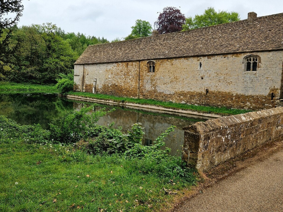 Broughton Castle-班伯里必去景点