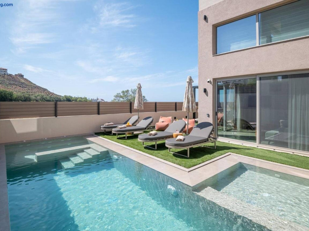 Avissos Resort Villas, By Hellocrete