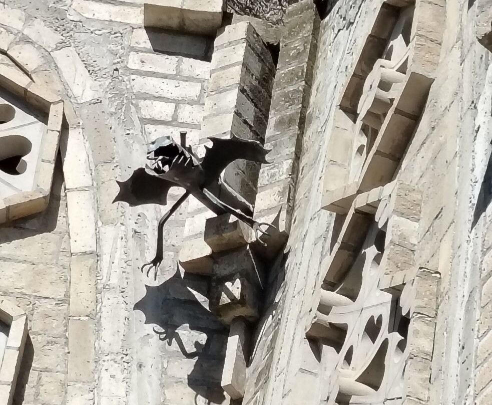 Santuari de la Mare de Déu de Montserrat-Montferri必去景点