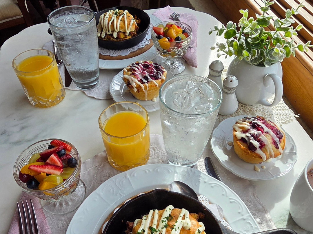Clover Cliff Ranch Bed and Breakfast主图