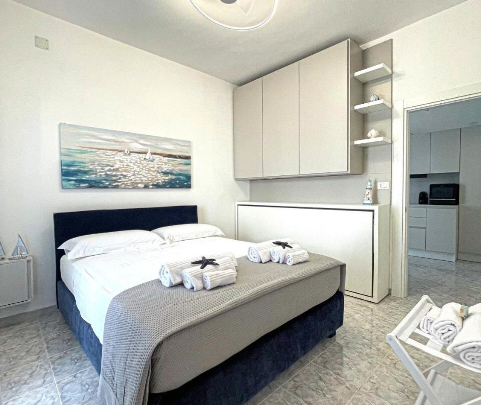 Ostuni Ayla Apartments
