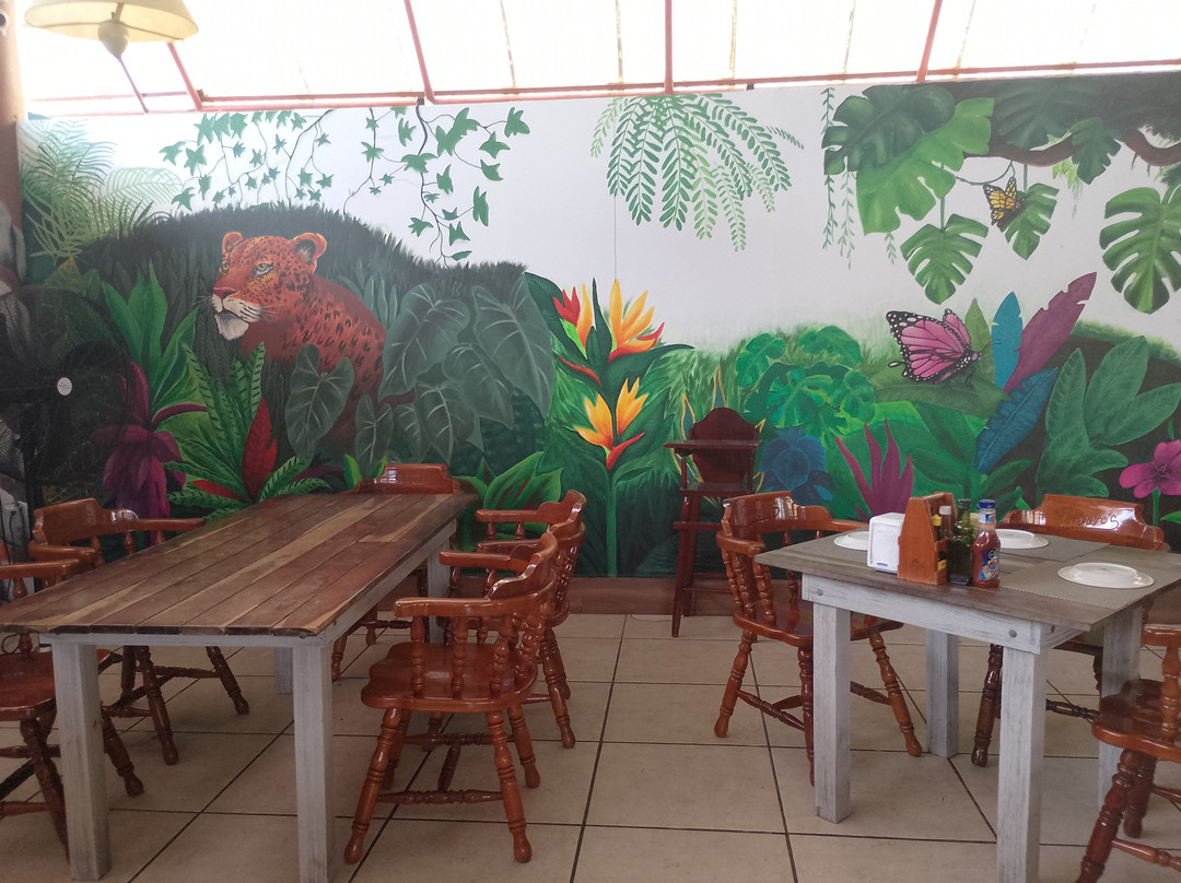 Restaurant Cynthias
