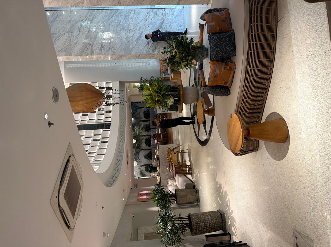 银地梅酒店