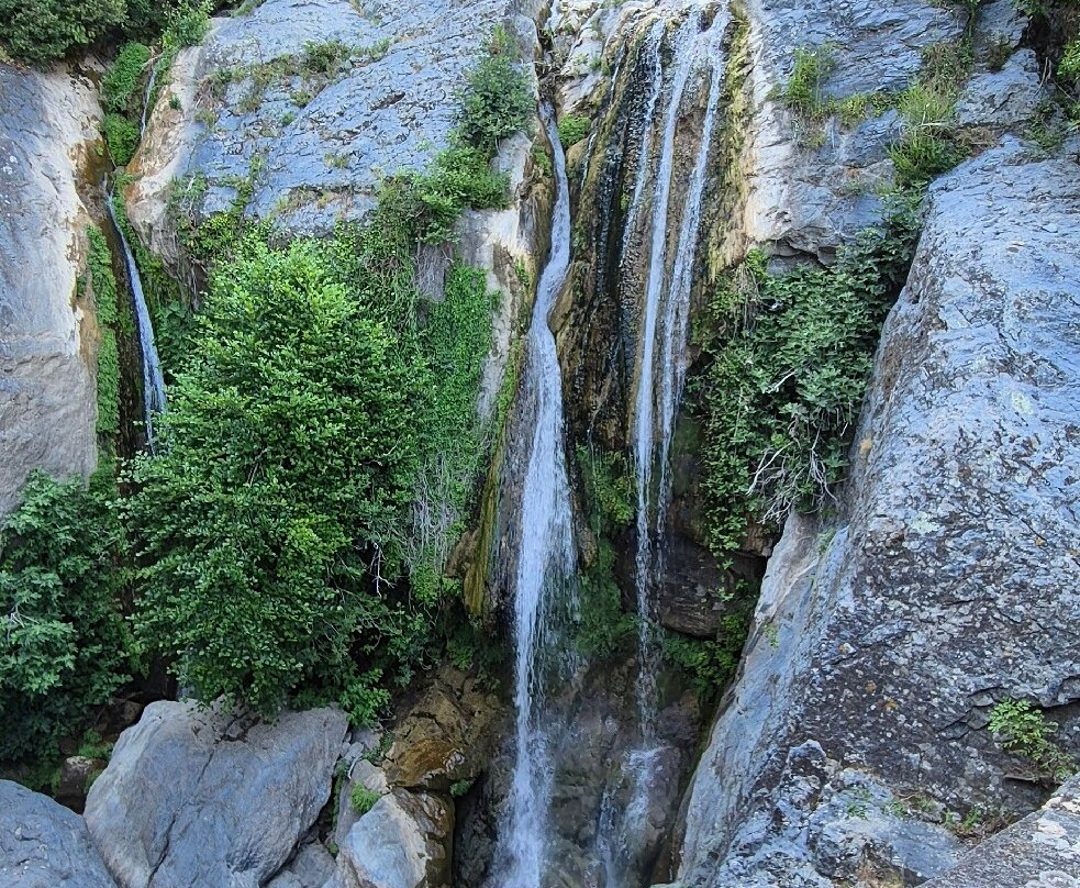 Cascade de l'Ucelluline-San-Nicolao必去景点