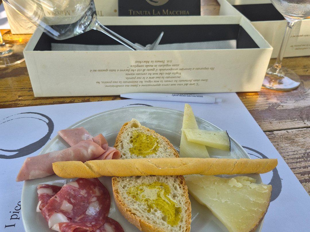 Tenuta La Macchia-Montescudaio必去景点