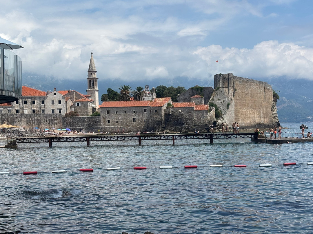 Budva City Walls-布德瓦必去景点