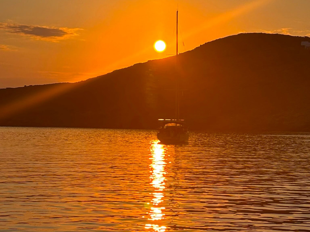 SailwithGeorge - Sail Greece with an expert-Finikas必去景点