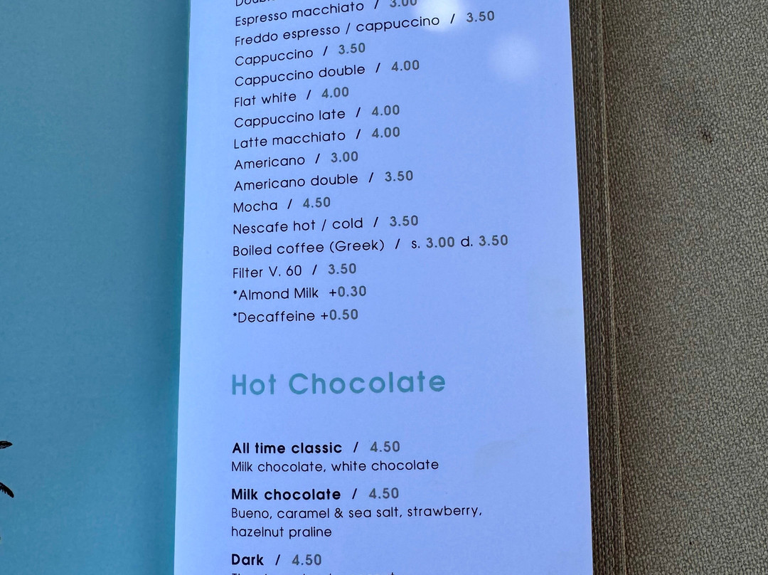 Waikiki Cafe-Beach Bar-Ierapetra必去景点