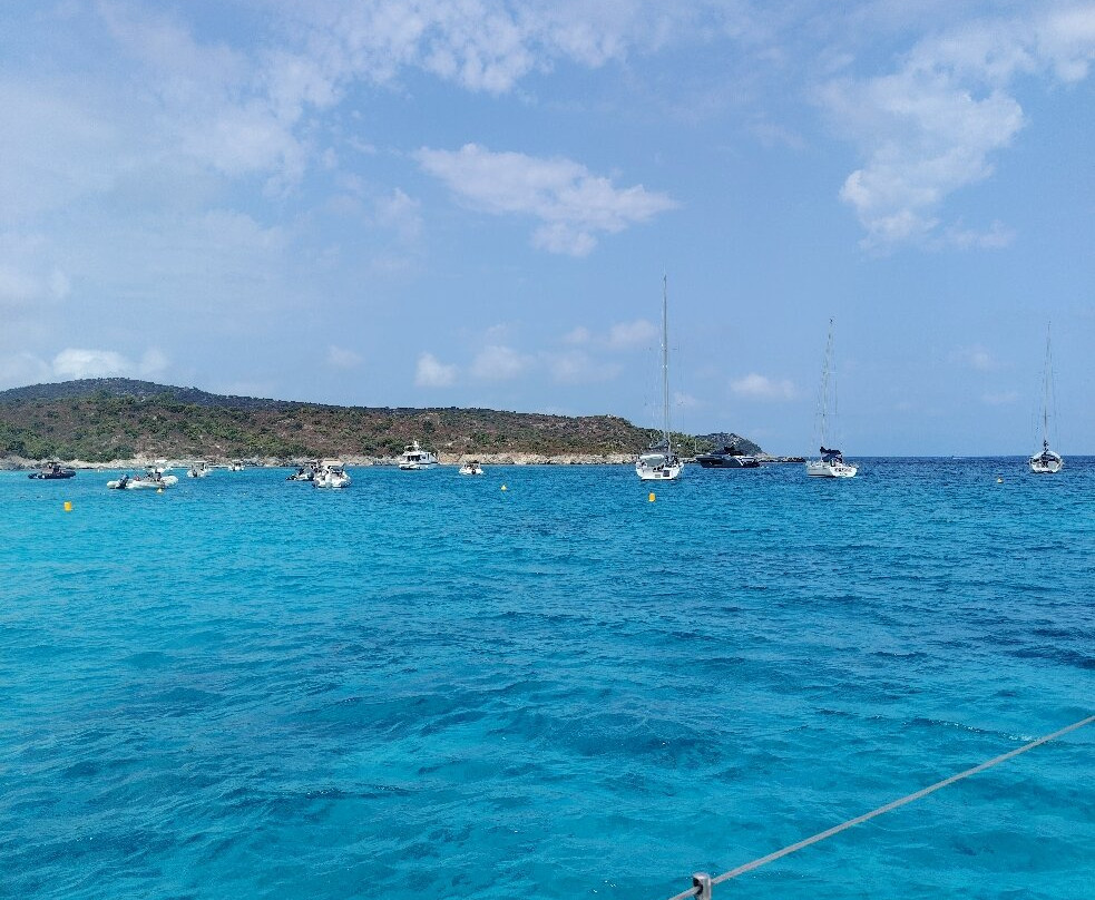 Shaka Sailing-Saint Florent必去景点
