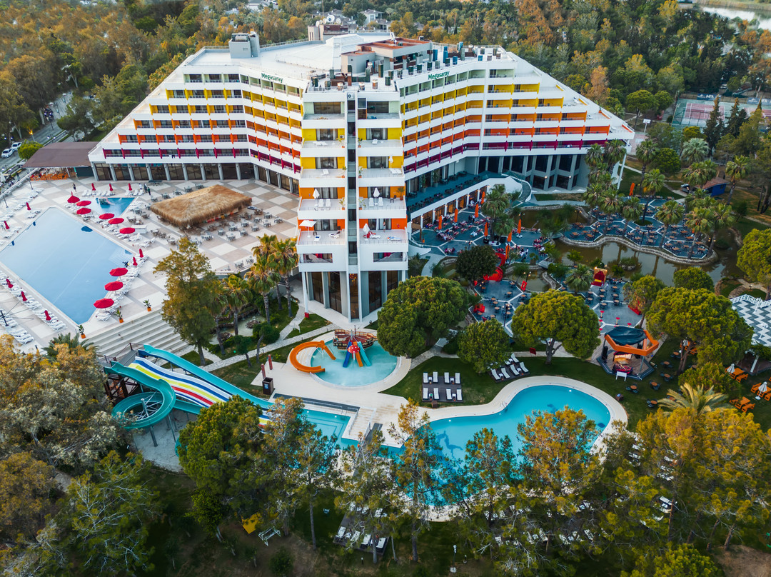 Megasaray Resort Side