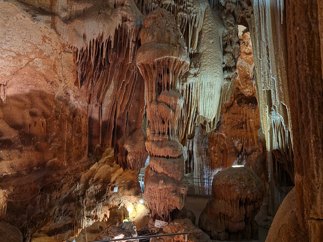 Grotte de la Madeleine-Saint-Remeze必去景点