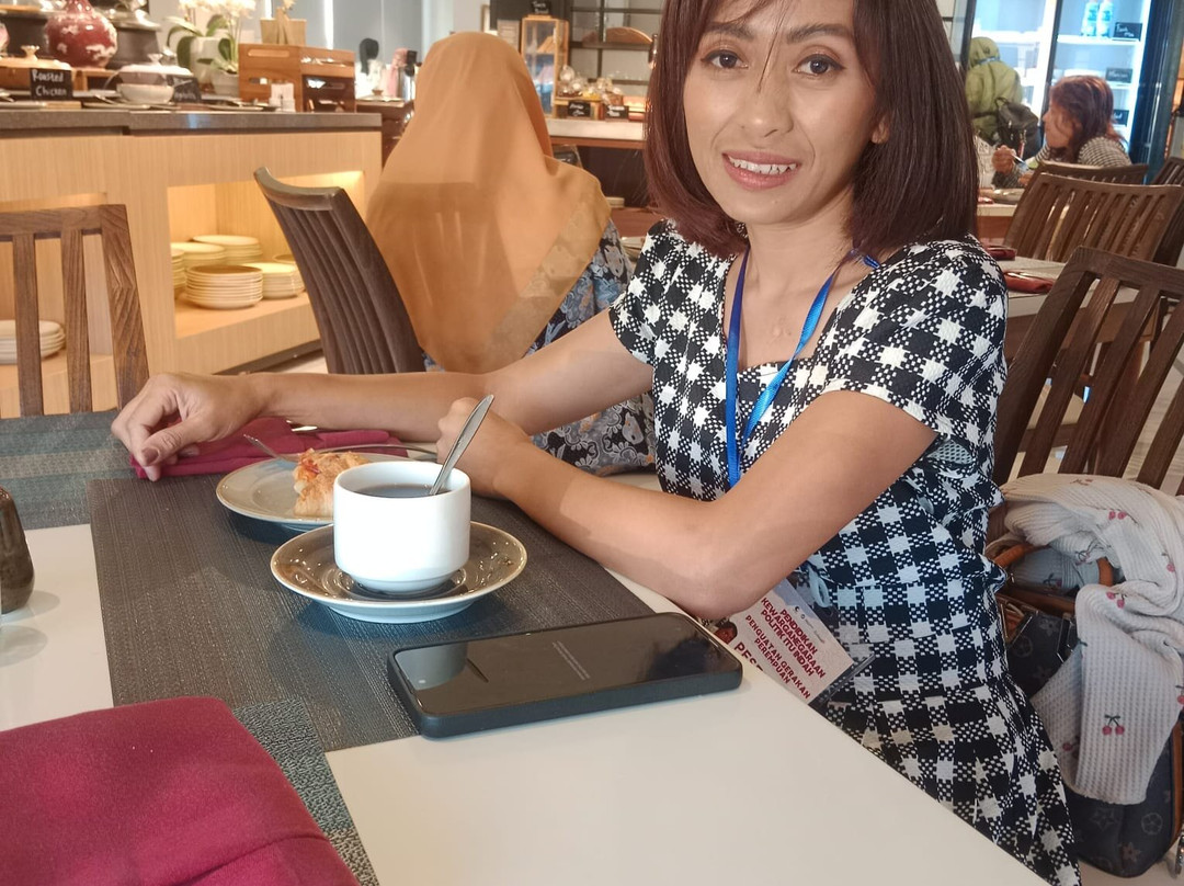 三宝拢科塔拉玛地铁公园景观酒店主图