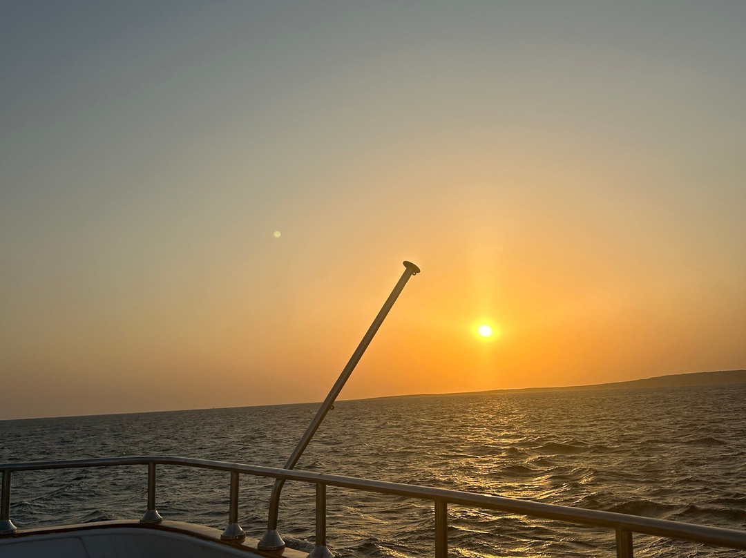 Hurghada Excursions & Tours in the Red Sea-赫尔格达必去景点