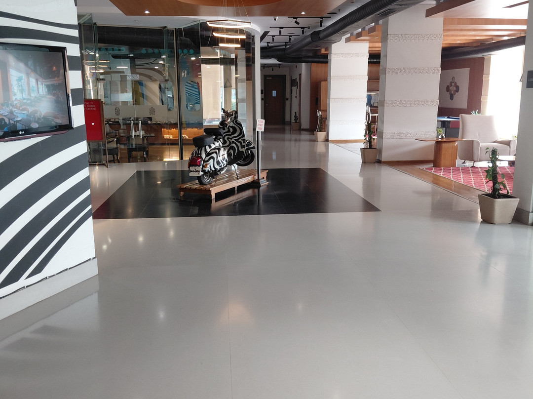 Sunday by CheckIn Hotel Chandigarh Zirakpur主图