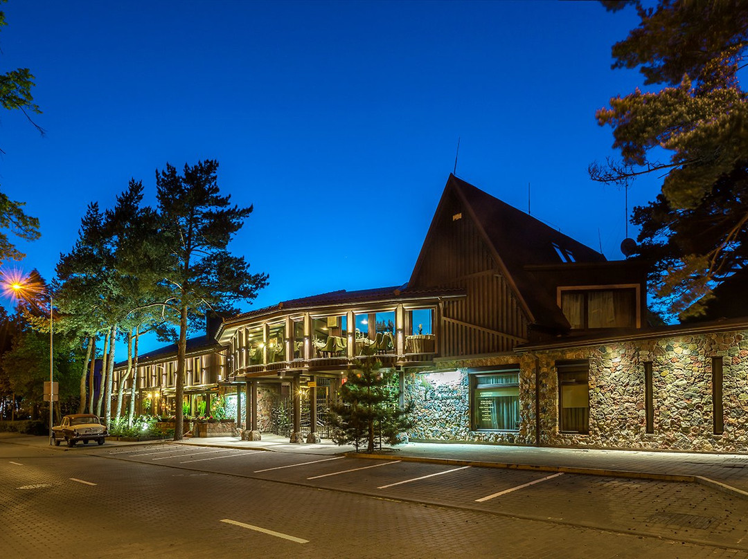 帕兰加酒店住宿-Pusu Paunksneje Hotel