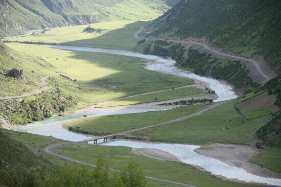 雅砻风景名胜区-乃东县必去景点