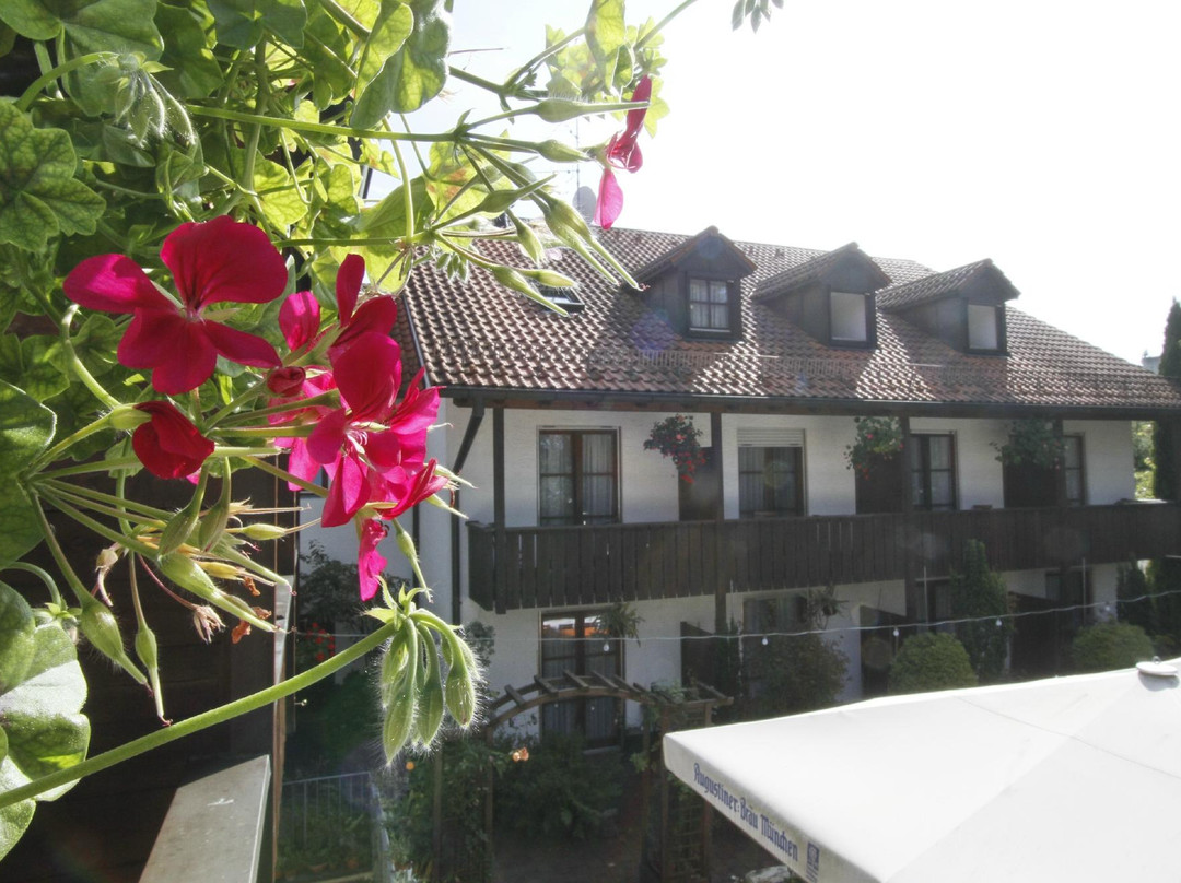 Neuried酒店住宿-Neumayr