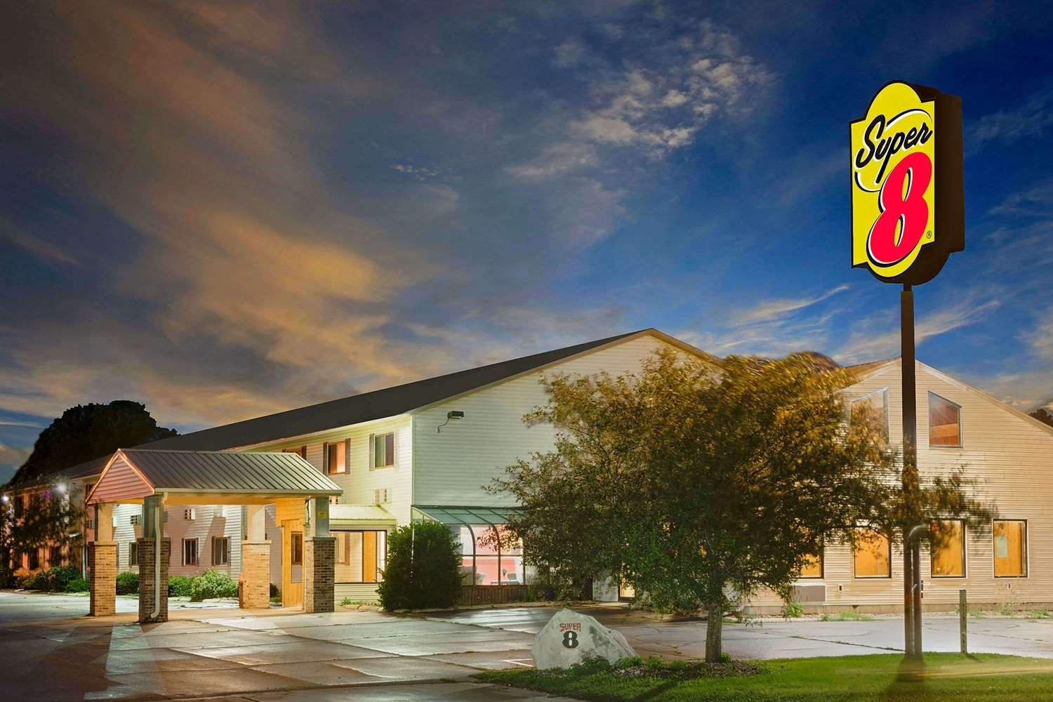 Super 8 by Wyndham Iowa Falls-官方