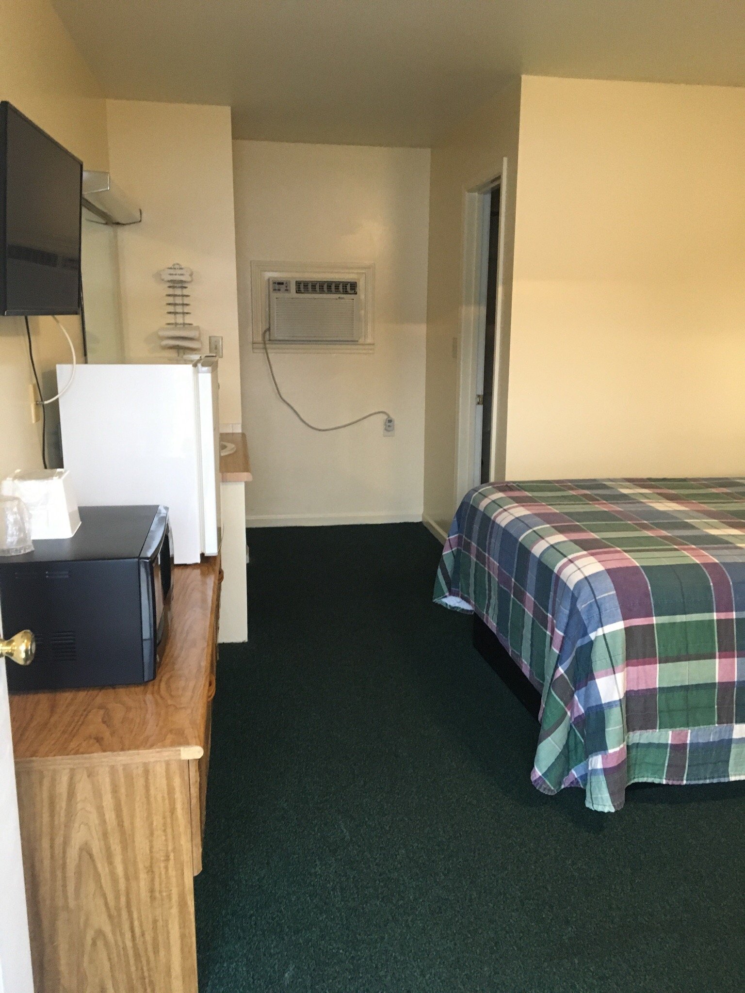 Abner's Motel-官方