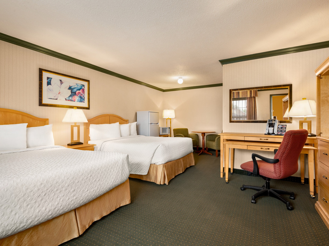 Coast Dawson Creek Hotel主图