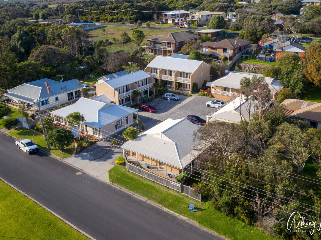 廷布恩酒店住宿-坎贝尔汽车旅馆公寓