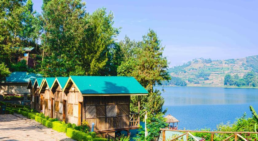 Bunyonyi Overland Resort