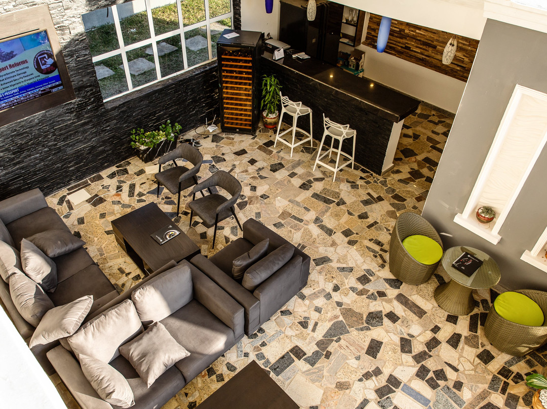 Barakin Ladi酒店住宿-Shartell Hotels