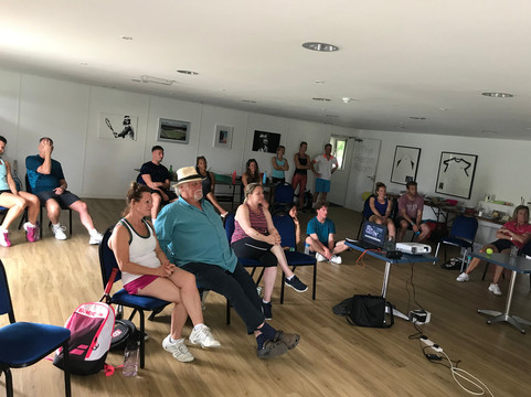 Heron Tennis-纽奎必去景点