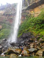 Pinaisara Falls景点图片
