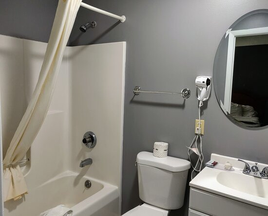 Countryside Inn主图