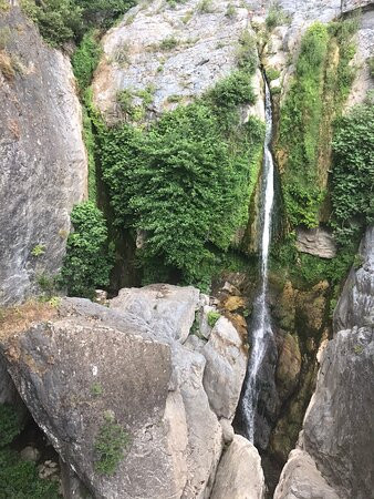 Cascade de l'Ucelluline-San-Nicolao必去景点