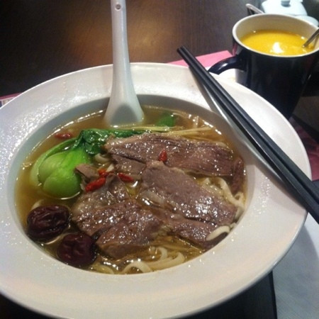 Kang Shi Fu Si Fang Beef Noddle Hong Qiao Railway Station