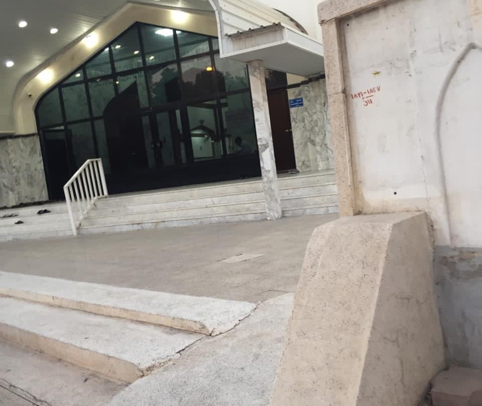 Mutlaq Al Khazam Mosque