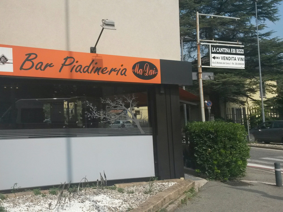 Camerlata餐馆和美食-Bar Ma Dai....Di Varano Katia