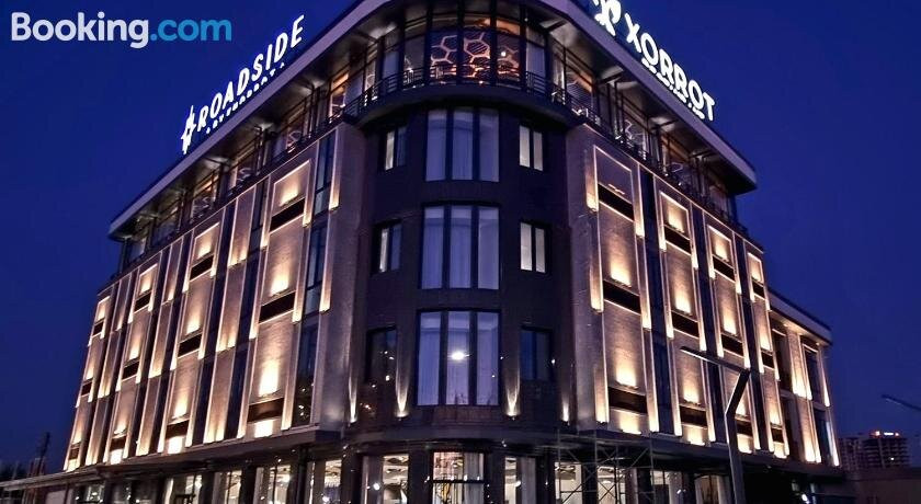 Ulugbek酒店住宿-Roadside by Khorrot