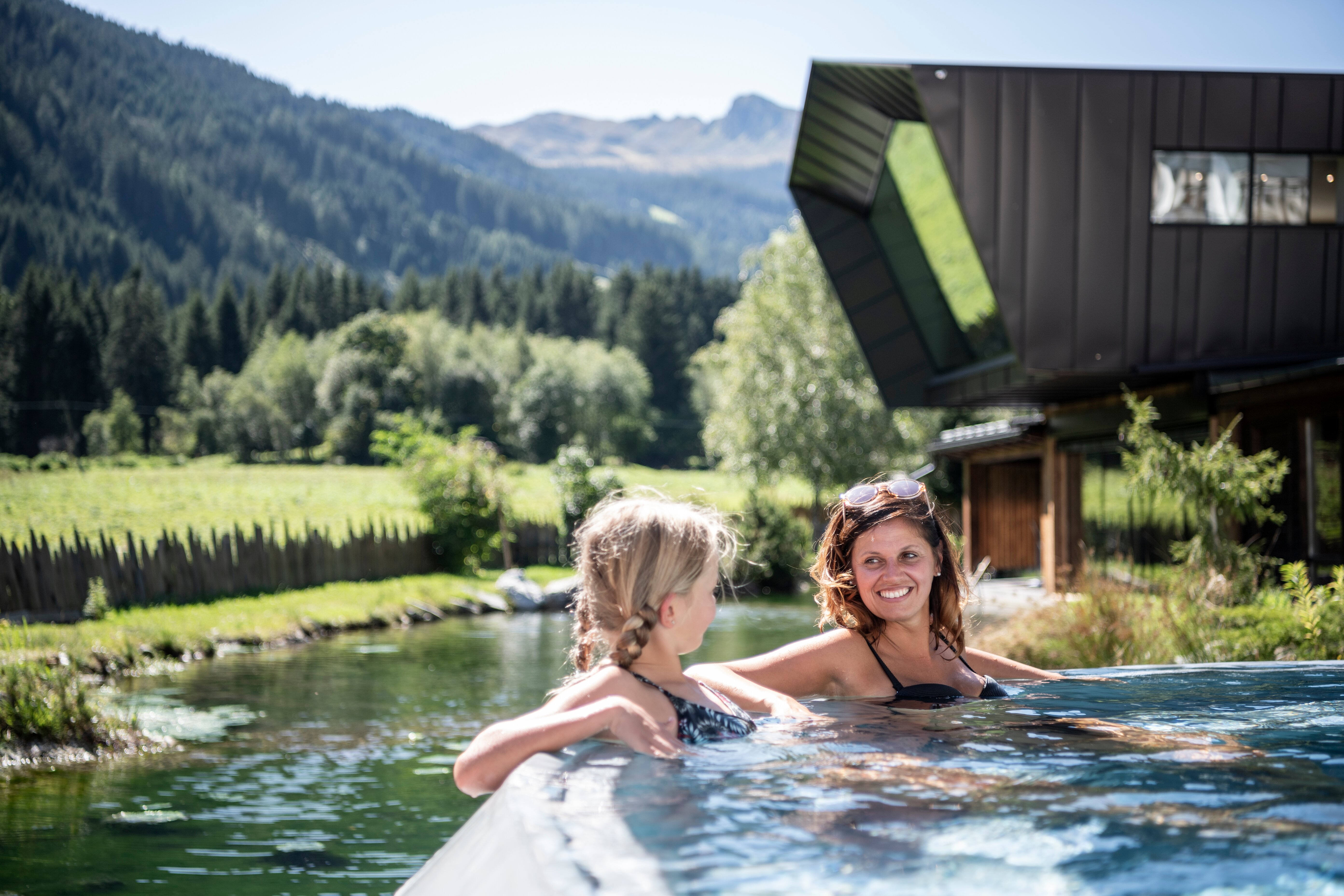 Alphotel Tyrol-泳池