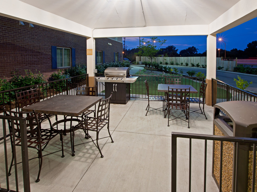 Candlewood Suites Lexington by IHG主图