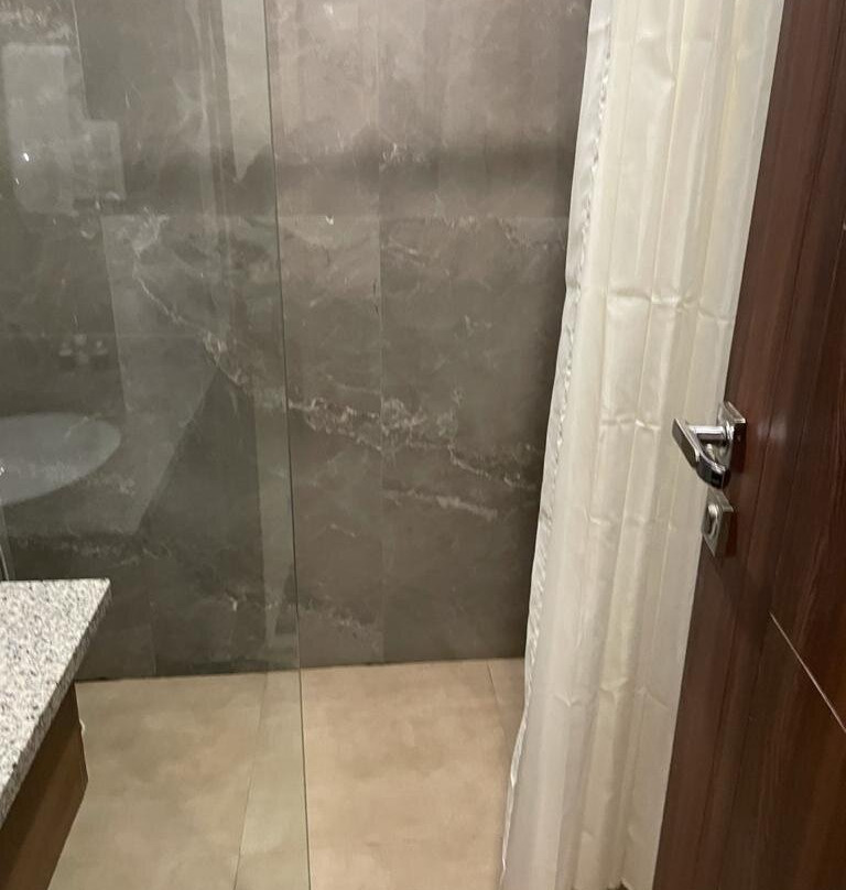 Holywater Hotel By Ganga Kinare主图