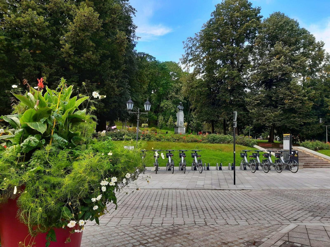 Monument to Nikolai Pirogov-塔尔图必去景点