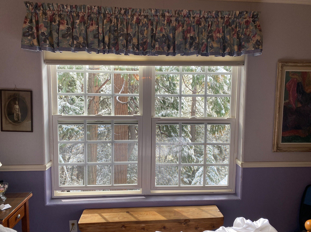 McCaffrey House Bed and Breakfast Inn主图