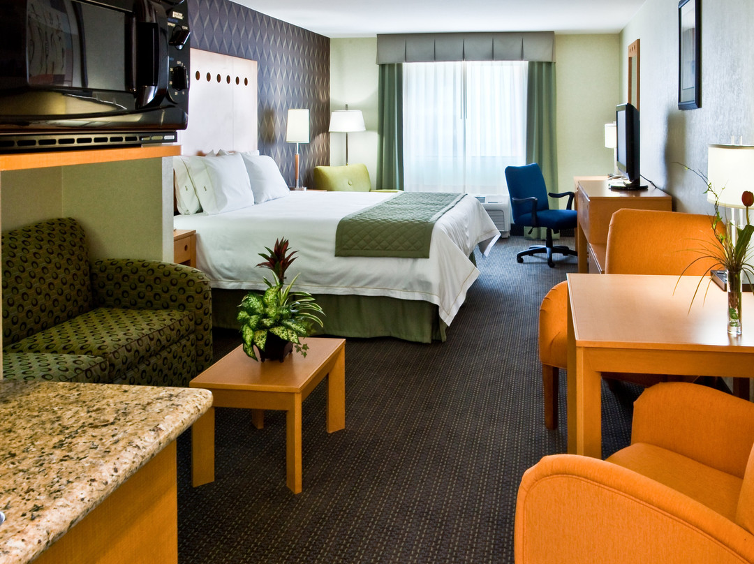 Holiday Inn Express & Suites Monterrey Aeropuerto主图