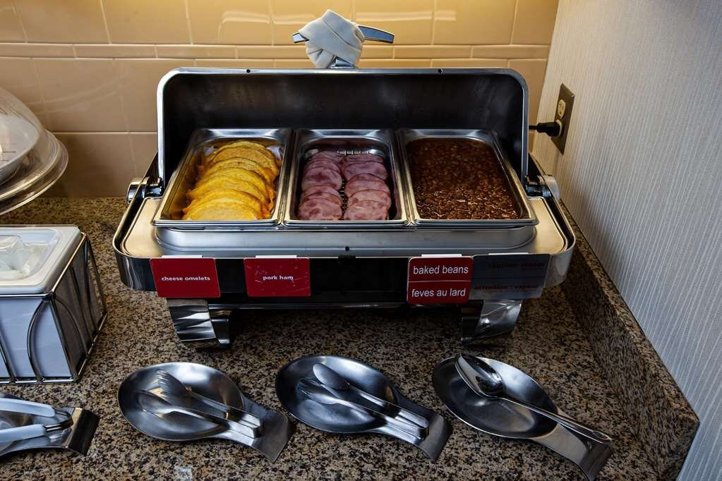 Hampton Inn by Hilton Napanee主图