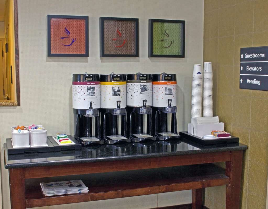 Hampton Inn Norfolk/chesapeake (greenbrier Area)主图