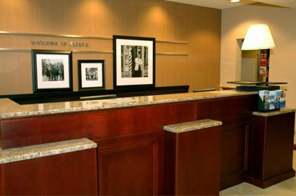 卡莱拉希尔顿恒庭酒店主图