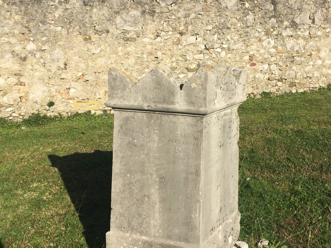 Cimitero Ebraico-Gradisca d'Isonzo必去景点