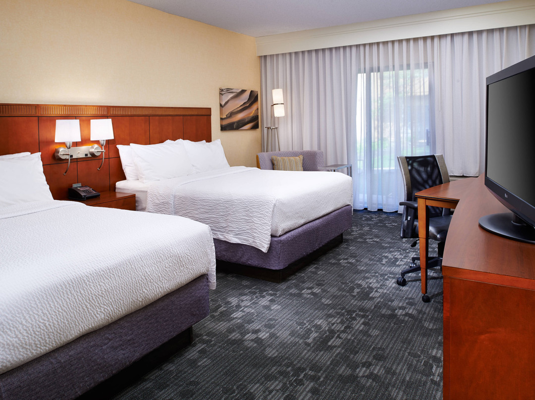 Courtyard by Marriott Columbus Dublin主图