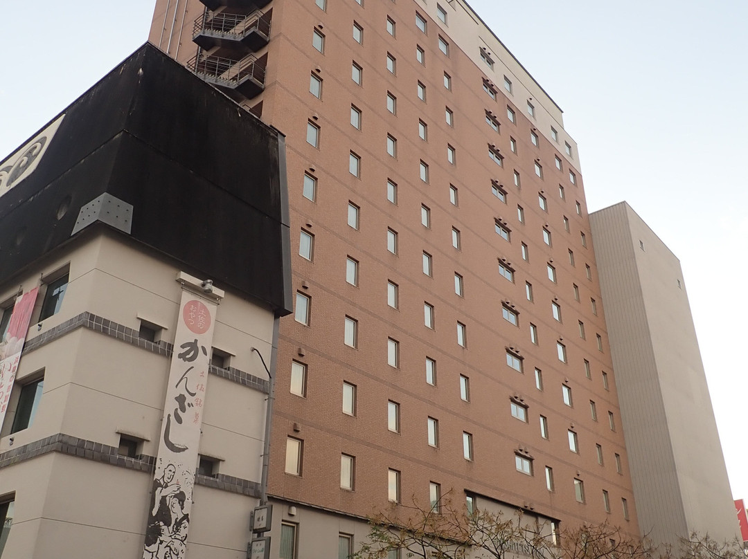 高知播磨屋桥西铁酒店主图