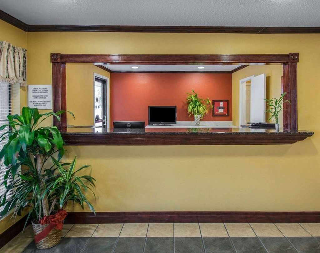 Econo Lodge Defuniak Springs I-10主图