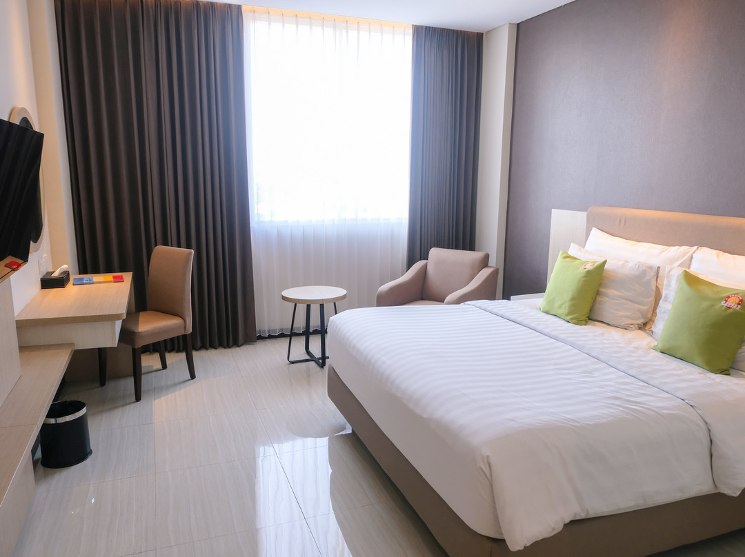 Hotel Dafam Pacific Caesar主图